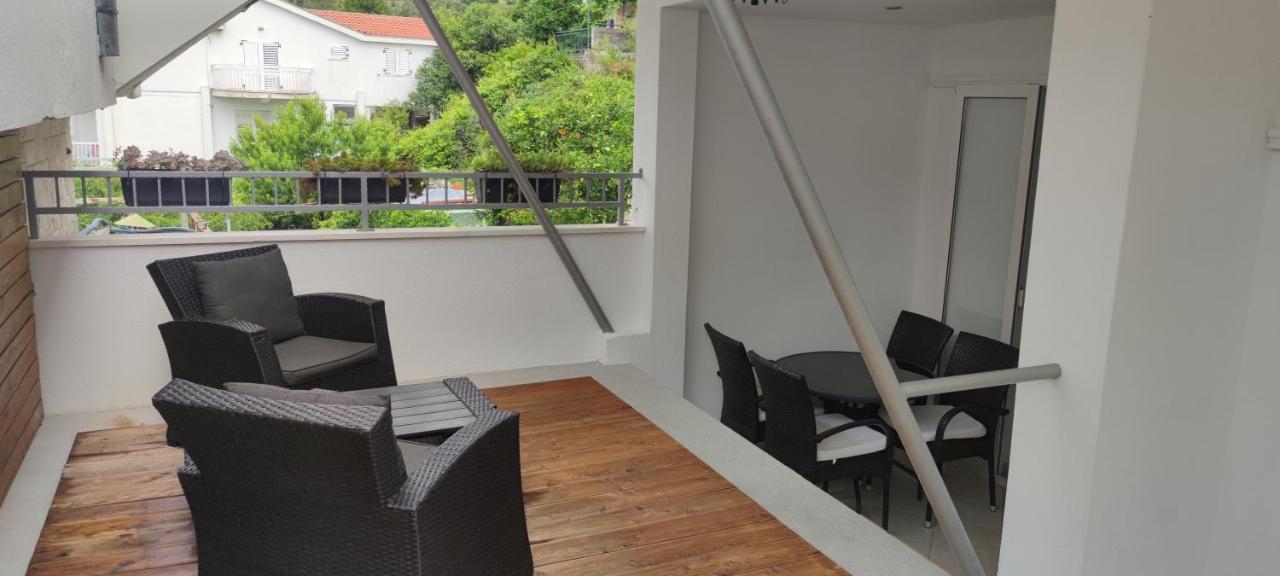 Appartamento Obala Podgora Esterno foto